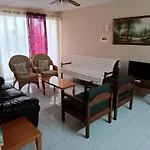 Rantzo Holiday Lägenhetshotell Pissouri