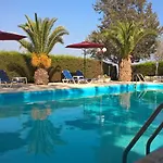 Lägenhetshotell Rantzo Holiday 4*