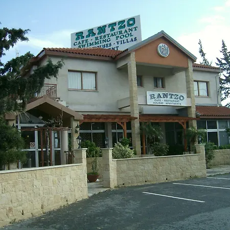 Hotel de apartamente Rantzo 4*