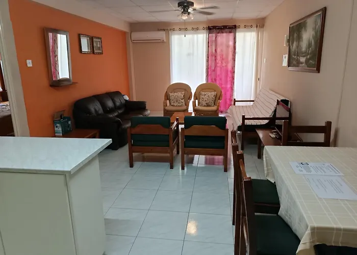 아파트호텔 Rantzo 피조우리