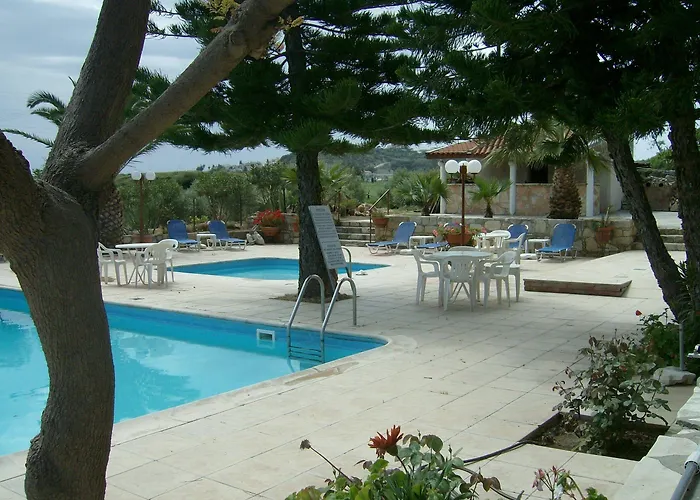 Rantzo 아파트호텔 4*