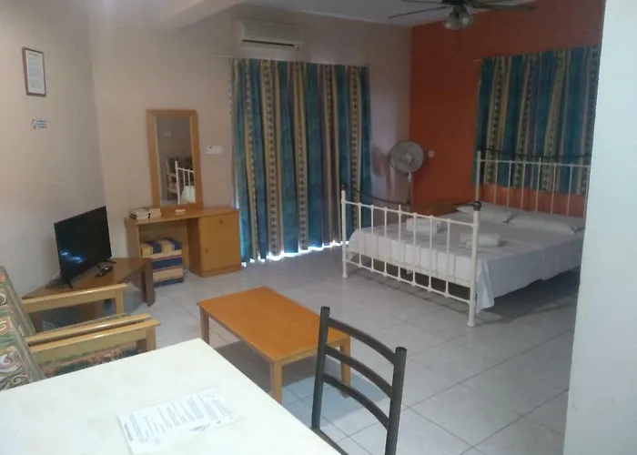 Rantzo 아파트호텔